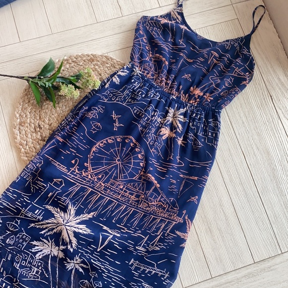Old Navy Dresses & Skirts - Old Navy navy & orange summer dress size small